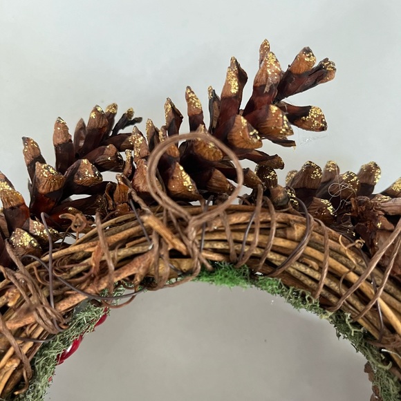 Holiday Pinecone Candle Ring / Wreath Centerpiece - Picture 4 of 6